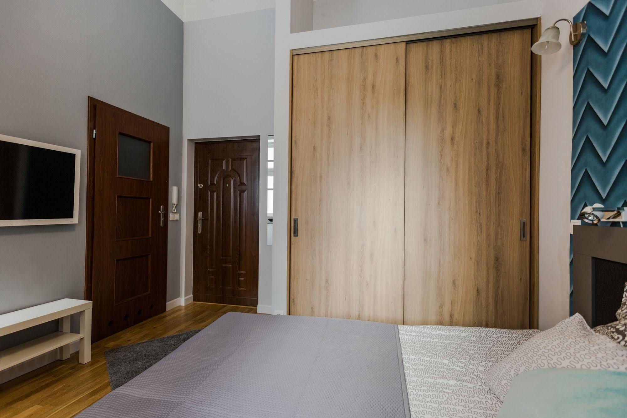 Apartwawel Wroblewskiego Красков Екстериор снимка